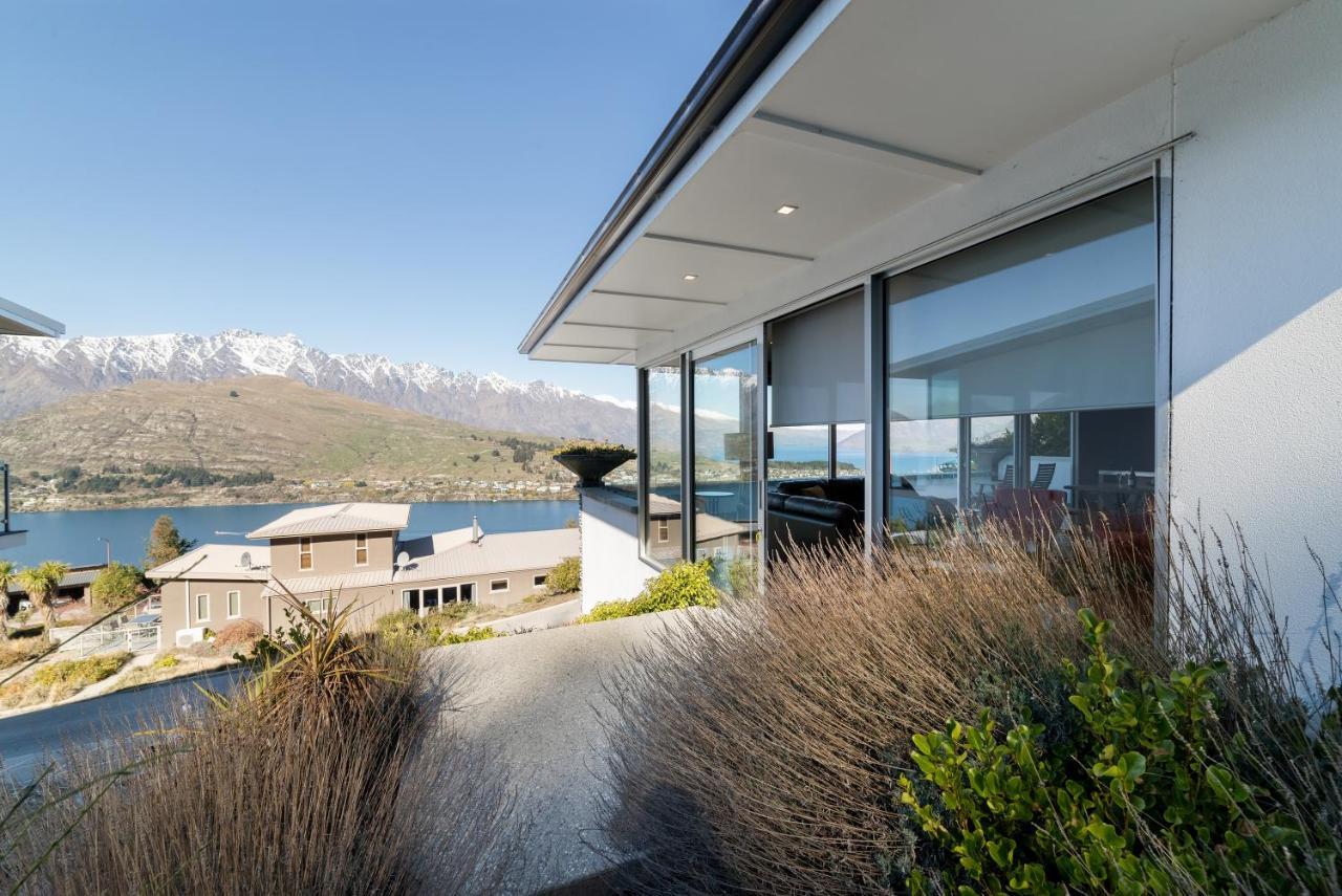 Luxe Home On The Hill Distretto di Distretto di Queenstown Esterno foto