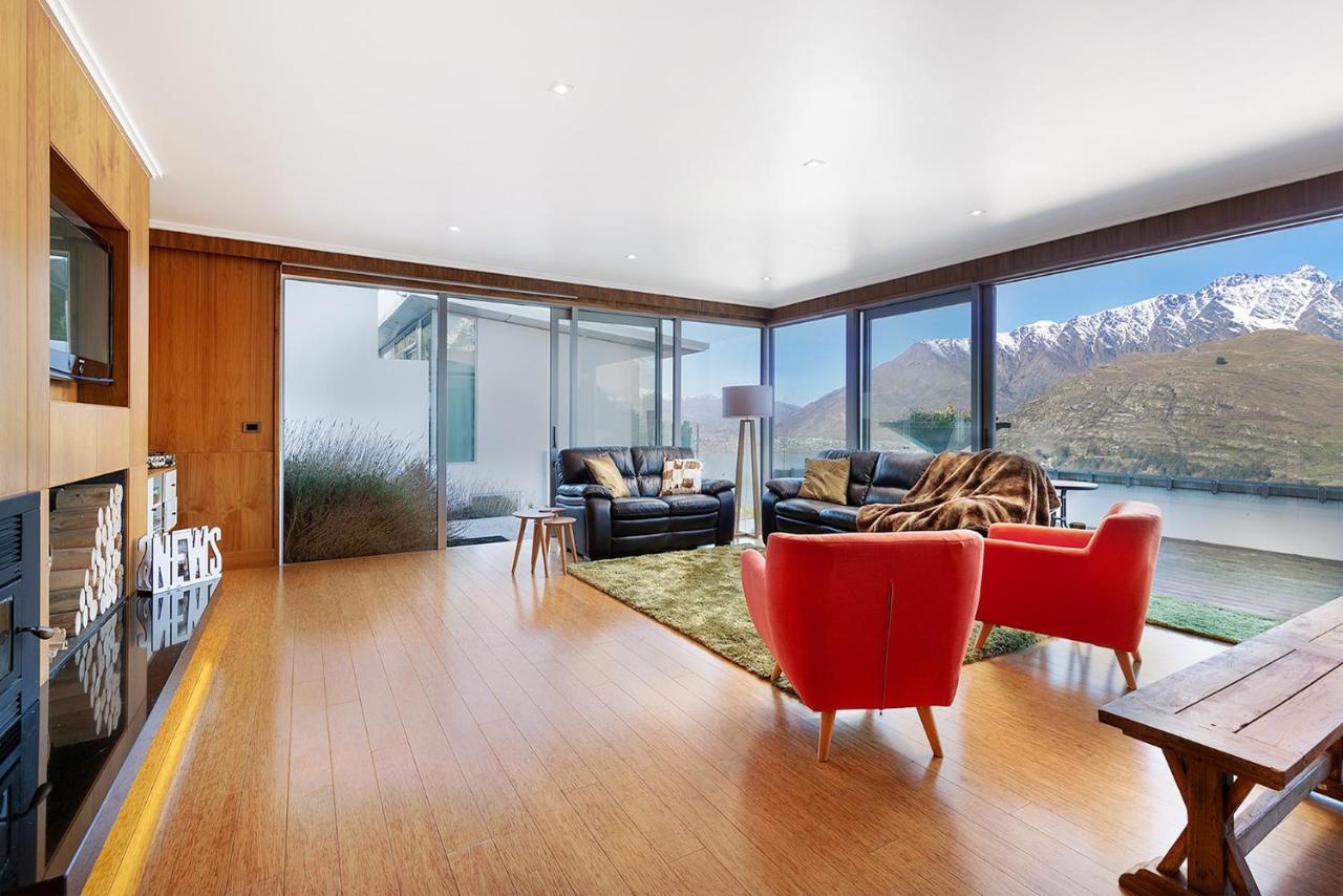 Luxe Home On The Hill Distretto di Distretto di Queenstown Esterno foto